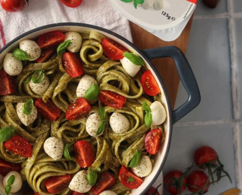 paste caprese cu mozzarella fresca delaco