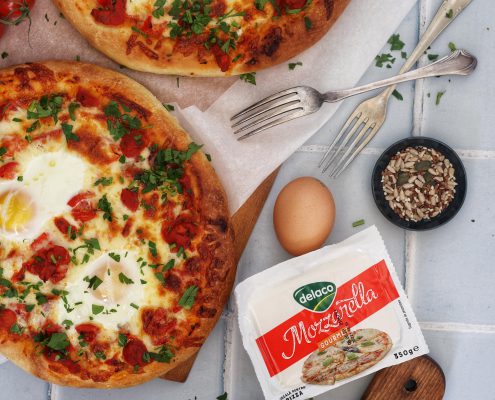 pizza shakshuka cu mozzarella Gourmet