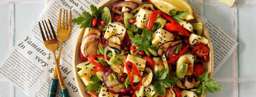 salată de legume la grătar cu mozzarella fresca