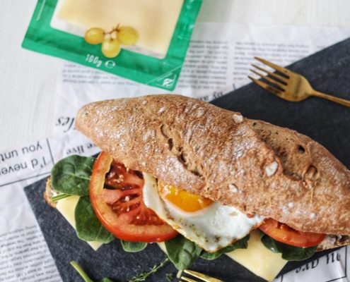 sendviș cu felii DeSenviș Emmentaler Delaco