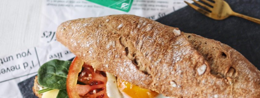 sendviș cu felii DeSenviș Emmentaler Delaco