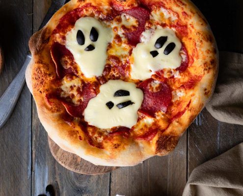 halloween pizza cu mozzarella Gourmet