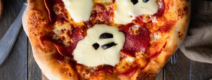 halloween pizza cu mozzarella Gourmet