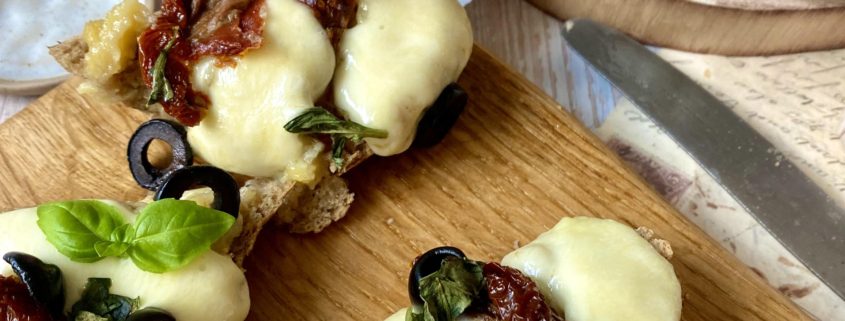 bruschete cu mozzarella fresca mini Delaco