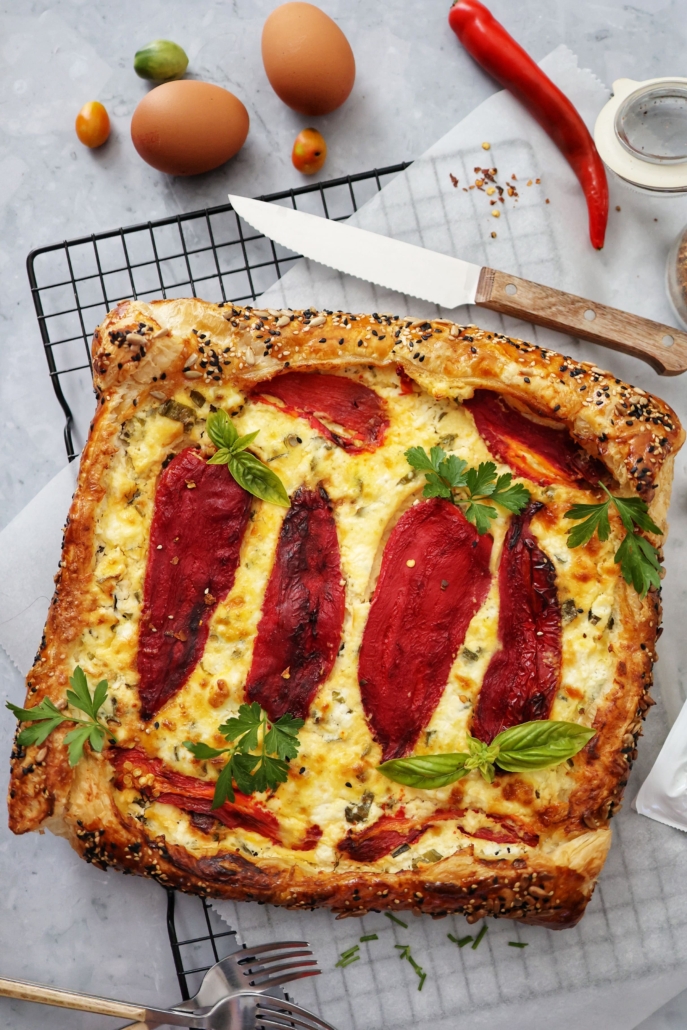 tarta rapida cu ardei capia si telemea