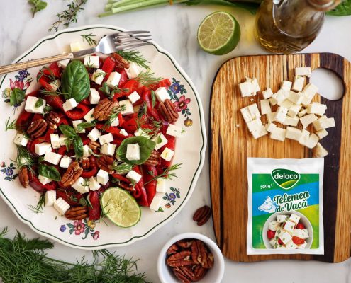 salată de ardei copți cu telemea Delaco