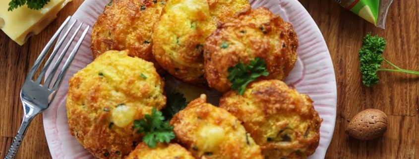 chiftelute de cartofi cu emmentaler