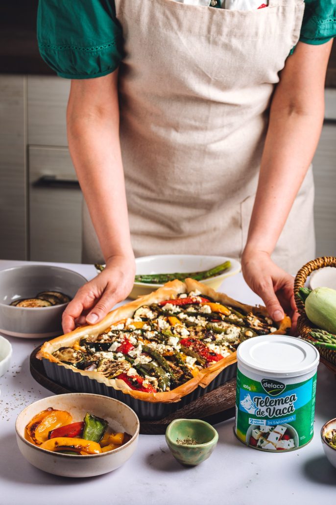 Tartă cu legume coapte și telemea, preparat simplu și savuros