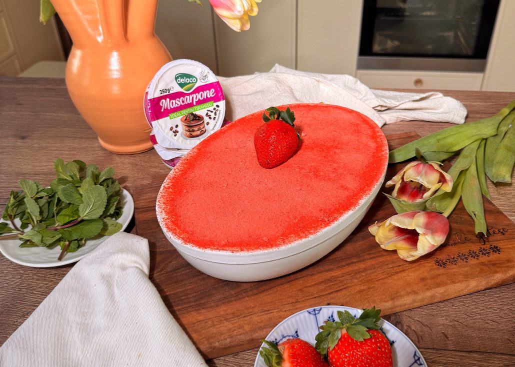 rețetă de tiramisu cu căpșuni și cremă de mascarpone