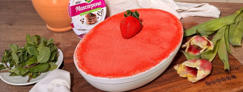 rețetă de tiramisu cu căpșuni și cremă de mascarpone