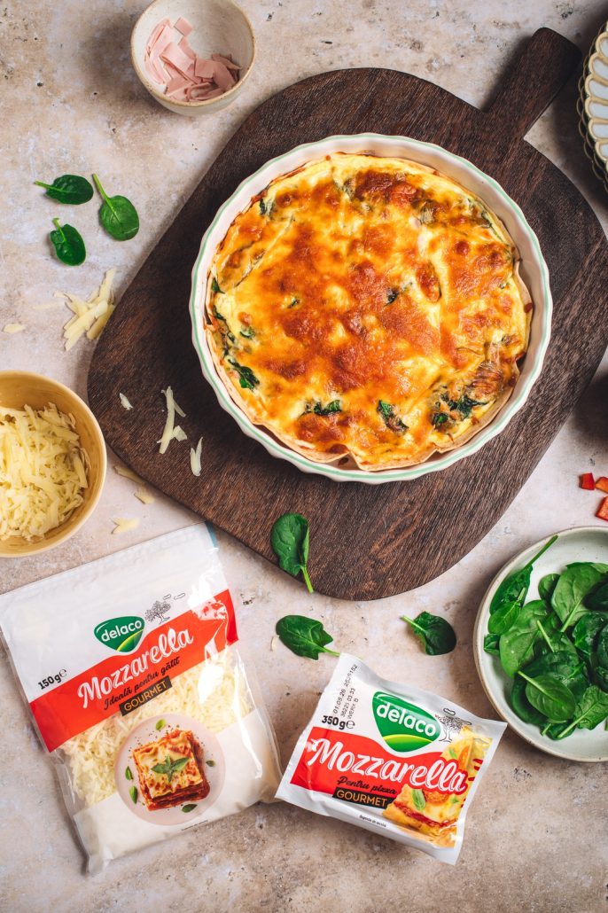quiche rapid în tortilla cu ouă, spanac și Mozzarella Gourmet Delaco, proaspăt scos din cuptor