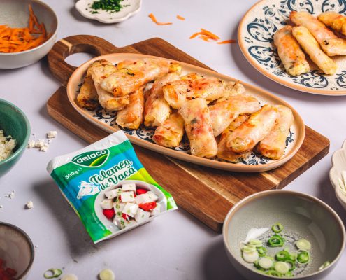 pachețele de primăvară cu legume și telemea Delaco