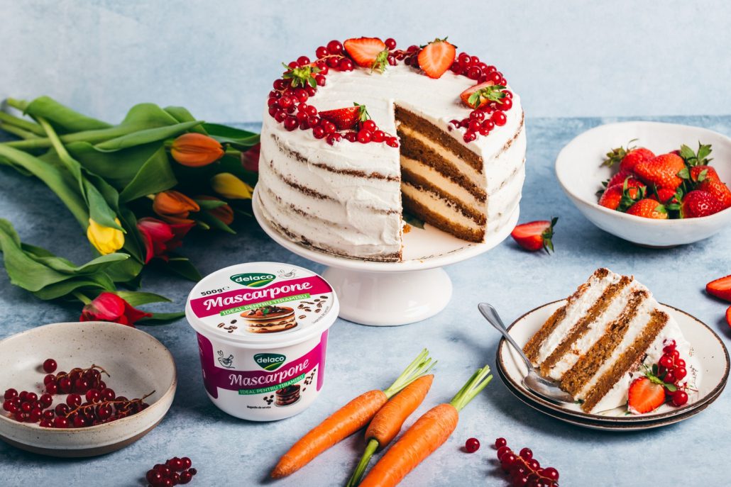tort de morcovi cu mascarpone delaco pentru masa de paste