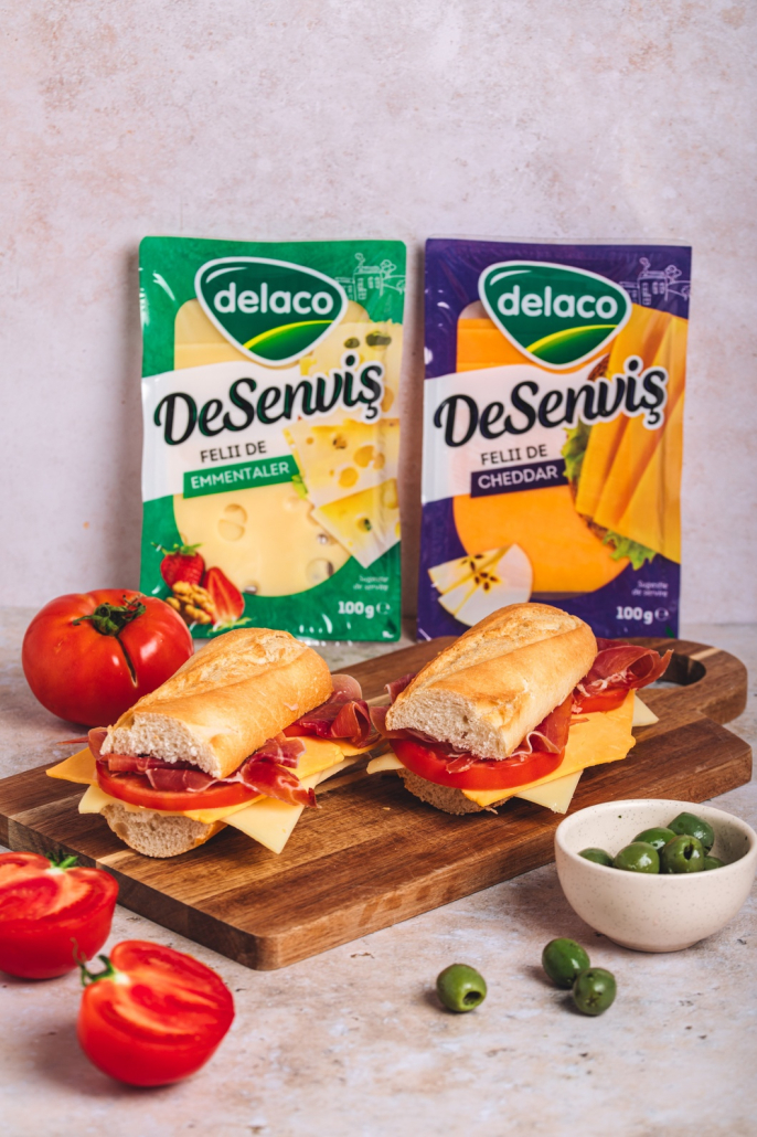 Sandviș Bocadillo cu cheddar, emmentaler DeSenviș și jamon