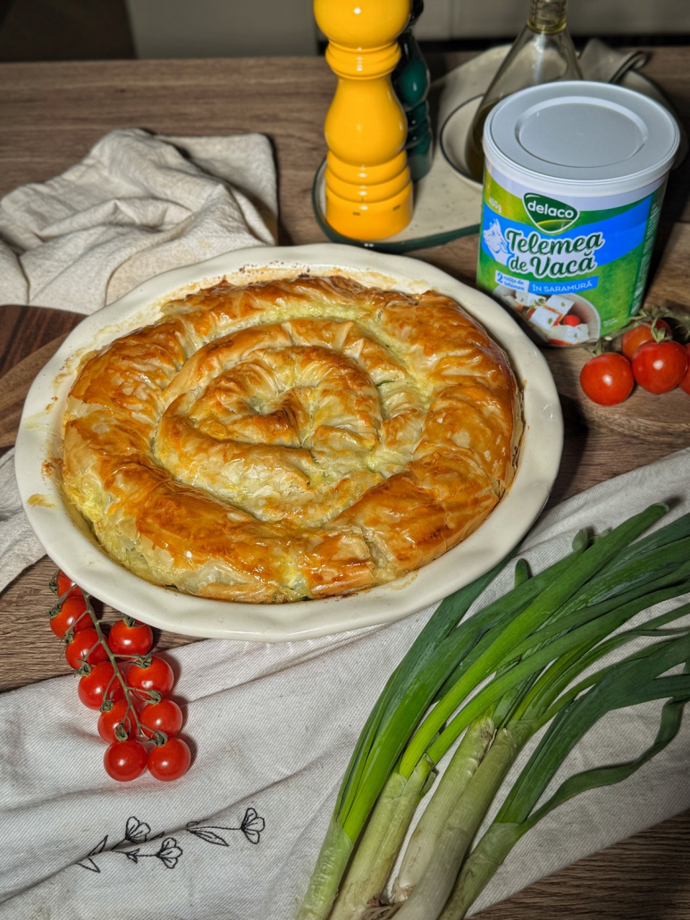 Ingrediente pentru spanakopita cu telemea de vacă Delaco, spanac și foi phyllo